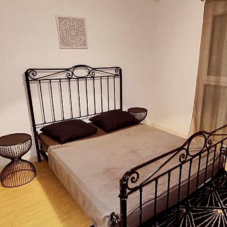 Joli Appartement 亞維農 外观 照片